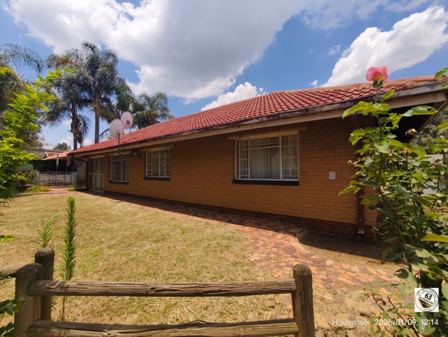 3 Bedroom Property for Sale in Vaalpark Free State